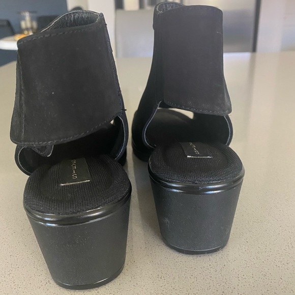 Booties - Picture 3 of 6